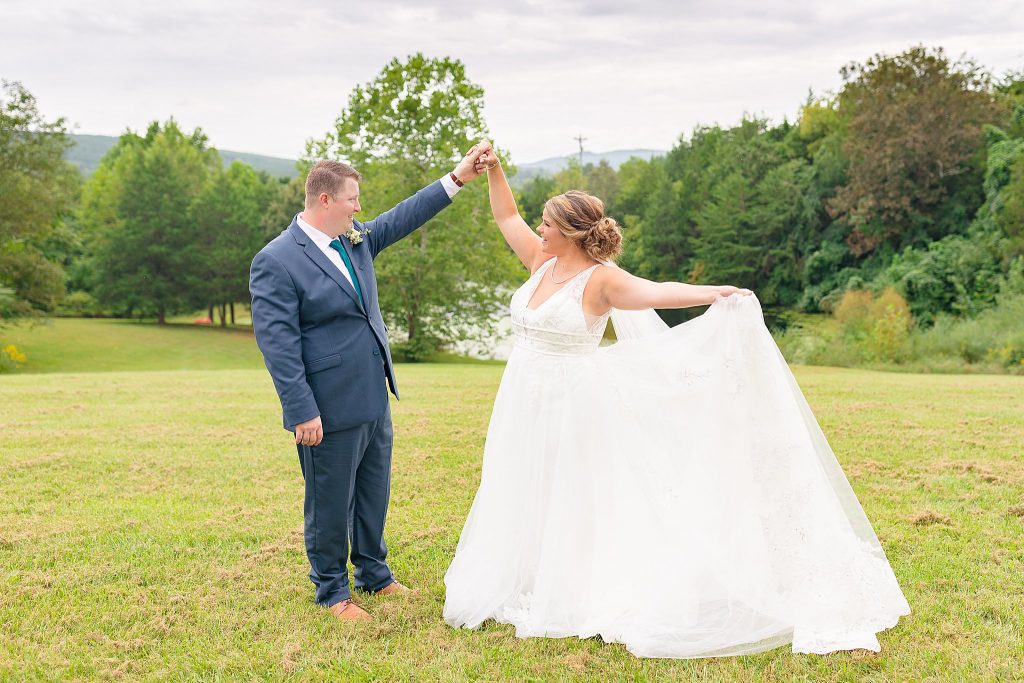 Lynchburg, Virginia Wedding Photographer