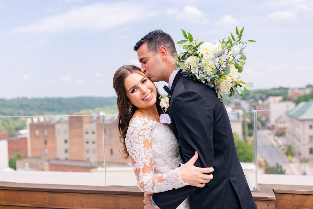 Maggie and Jason's Elegant Downtown Wedding