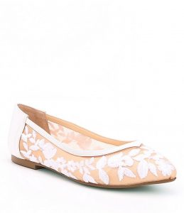 Betsey johnson hot sale leah flat